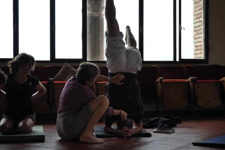 headstand with Diane Vanda